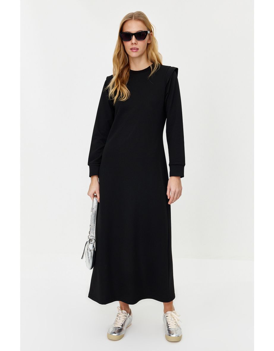 Plain 2024 modest dresses