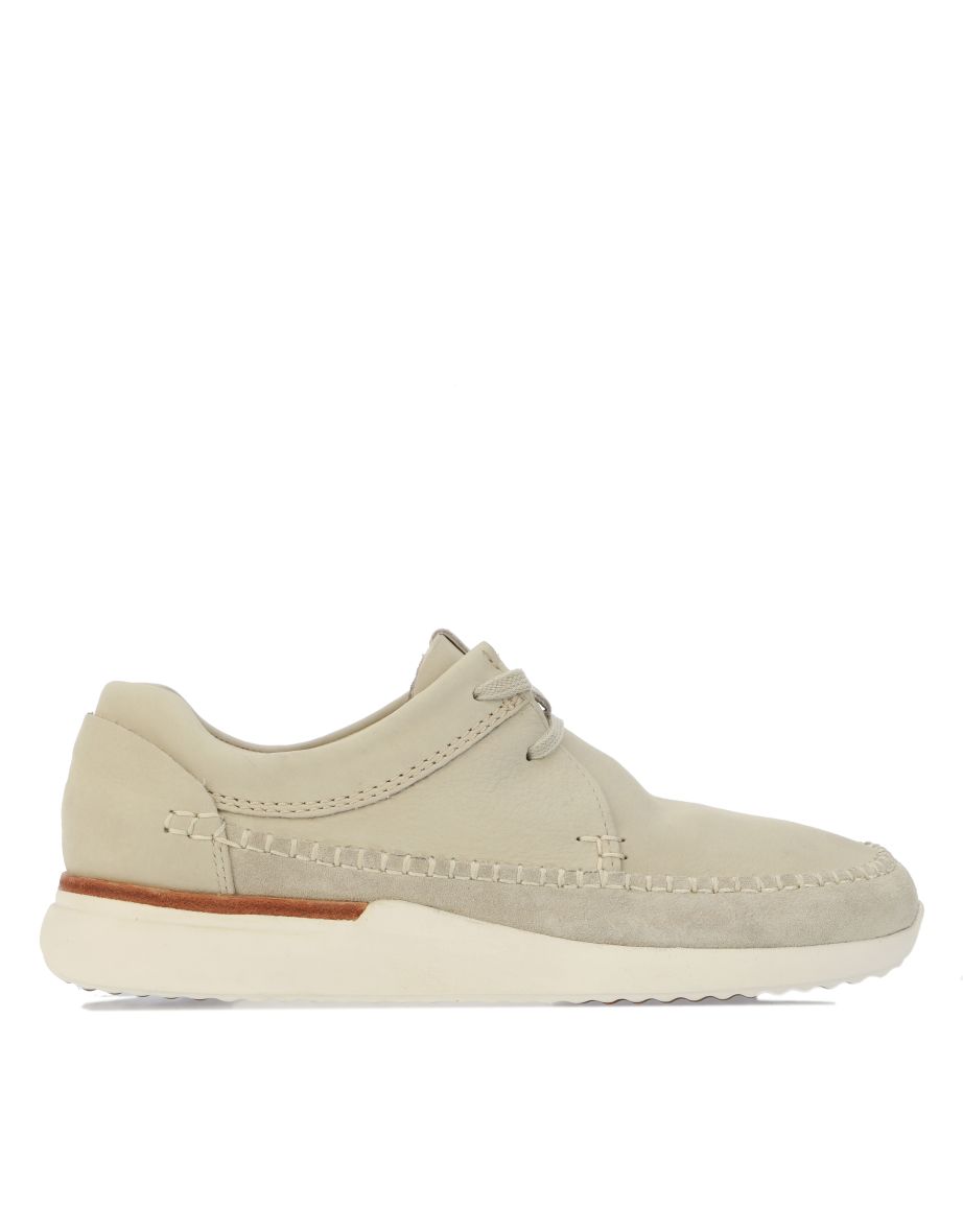 Clarks originals tor track store