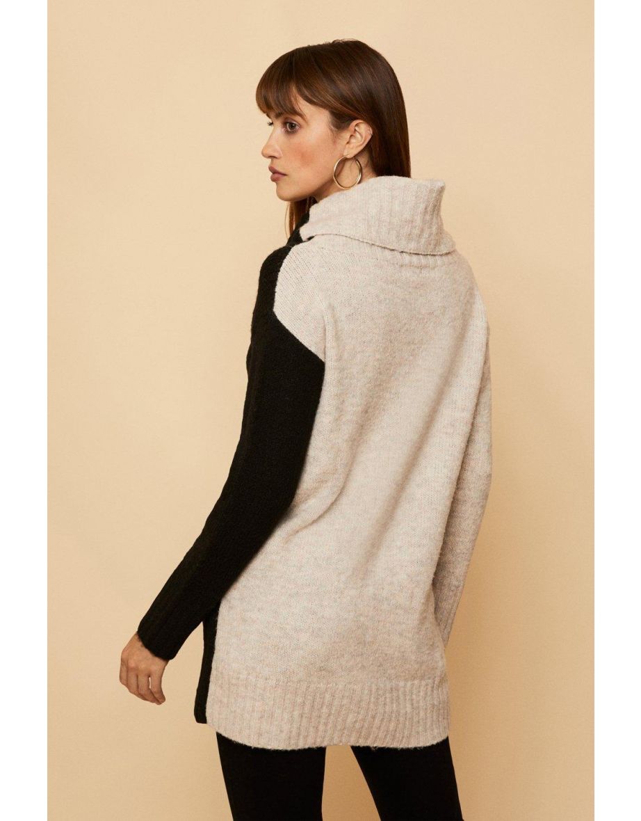 Cable knit Pearl Front Contrast Jumper - 2