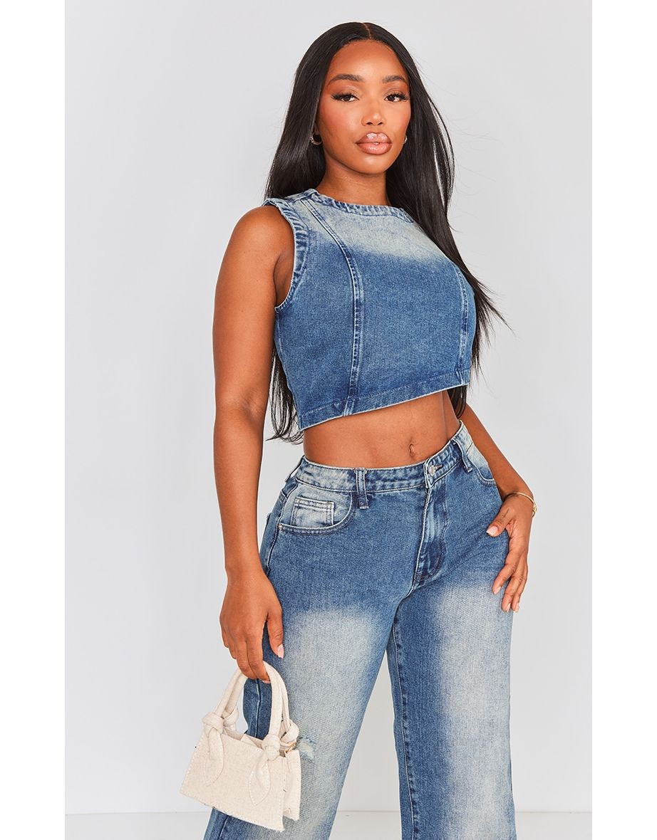 Buy Prettylittlething Crop Top in Saudi, UAE, Kuwait and Qatar