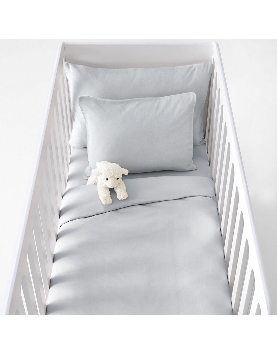 Baby's Cotton Fitted Sheet - 2