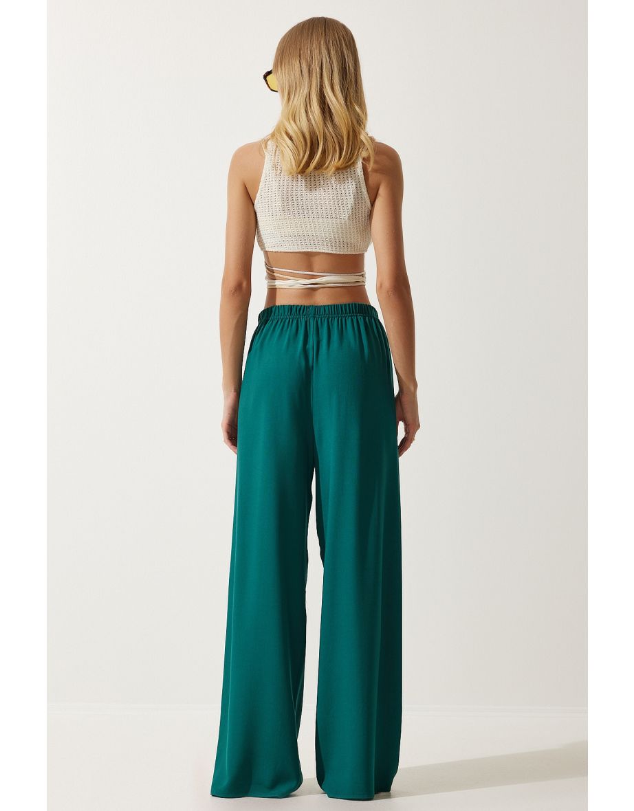 Women's Emerald Green Flowy Knitted Palazzo Trousers - 4