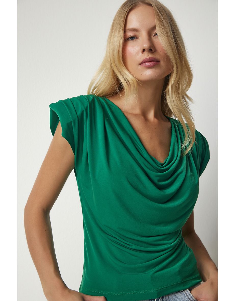 Women's Green Flowy Collar Sleeveless Blouse