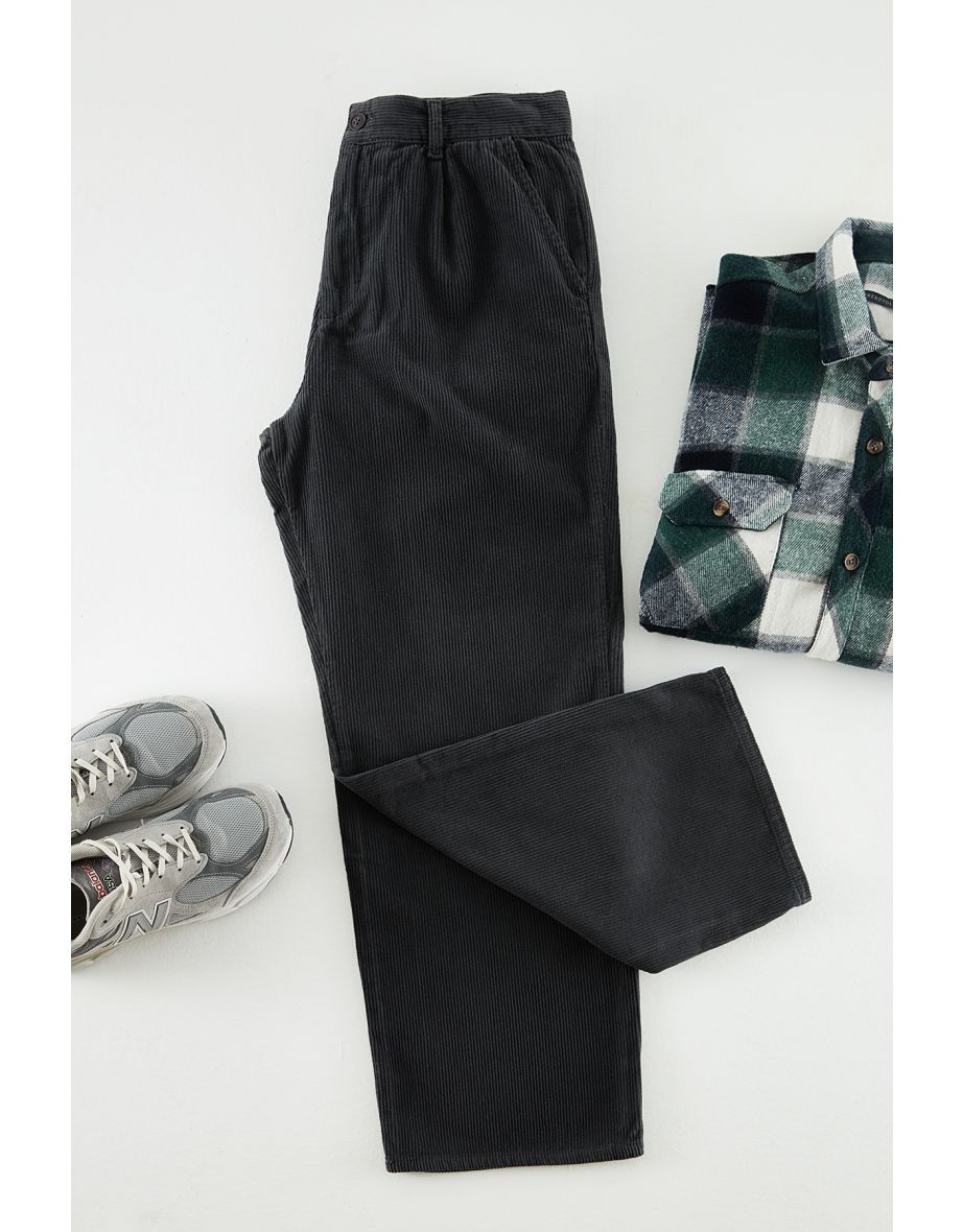 Anthracite Men's Wideleg Corduroy Pants - 9