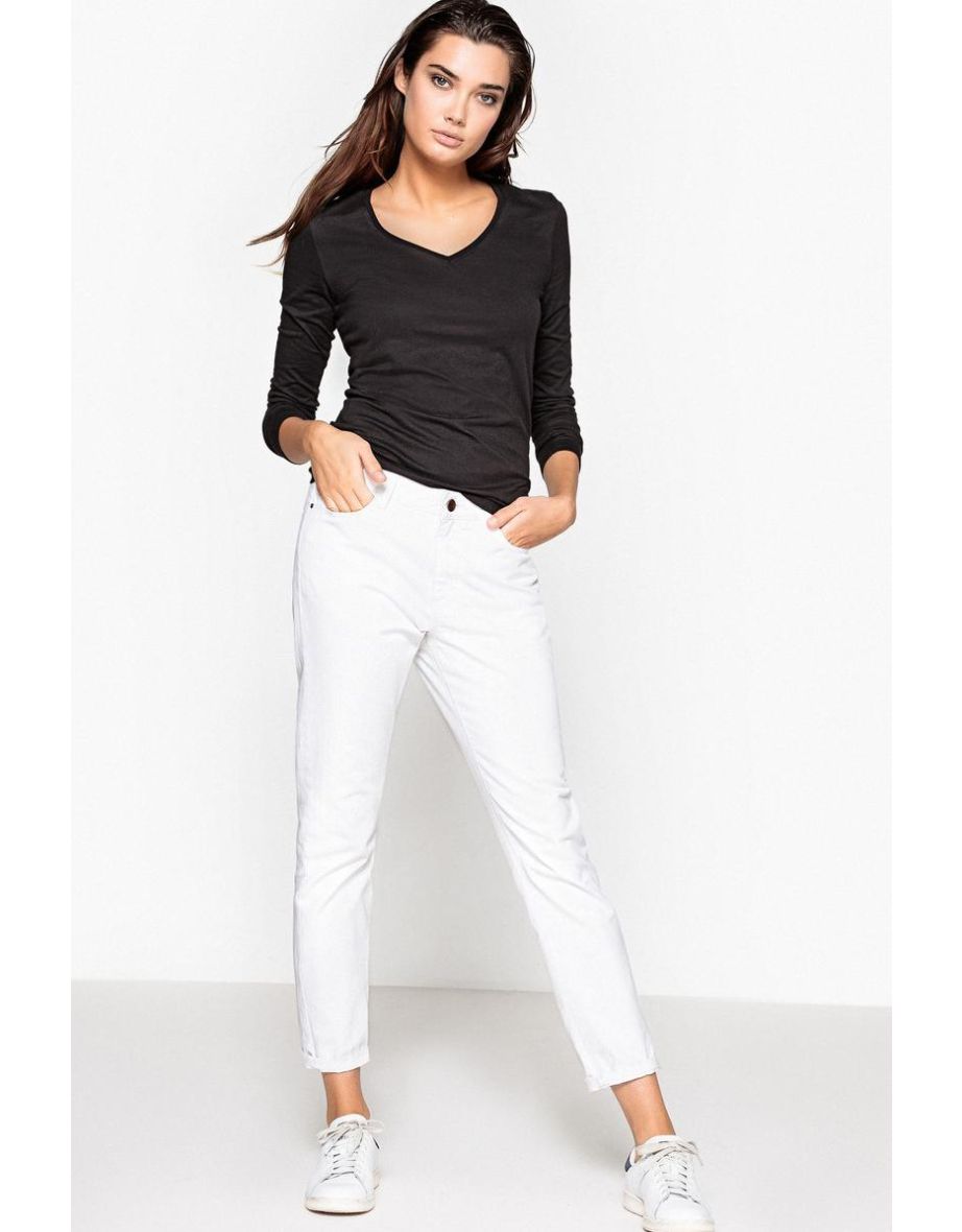 Basic Organic Cotton V-Neck T-Shirt