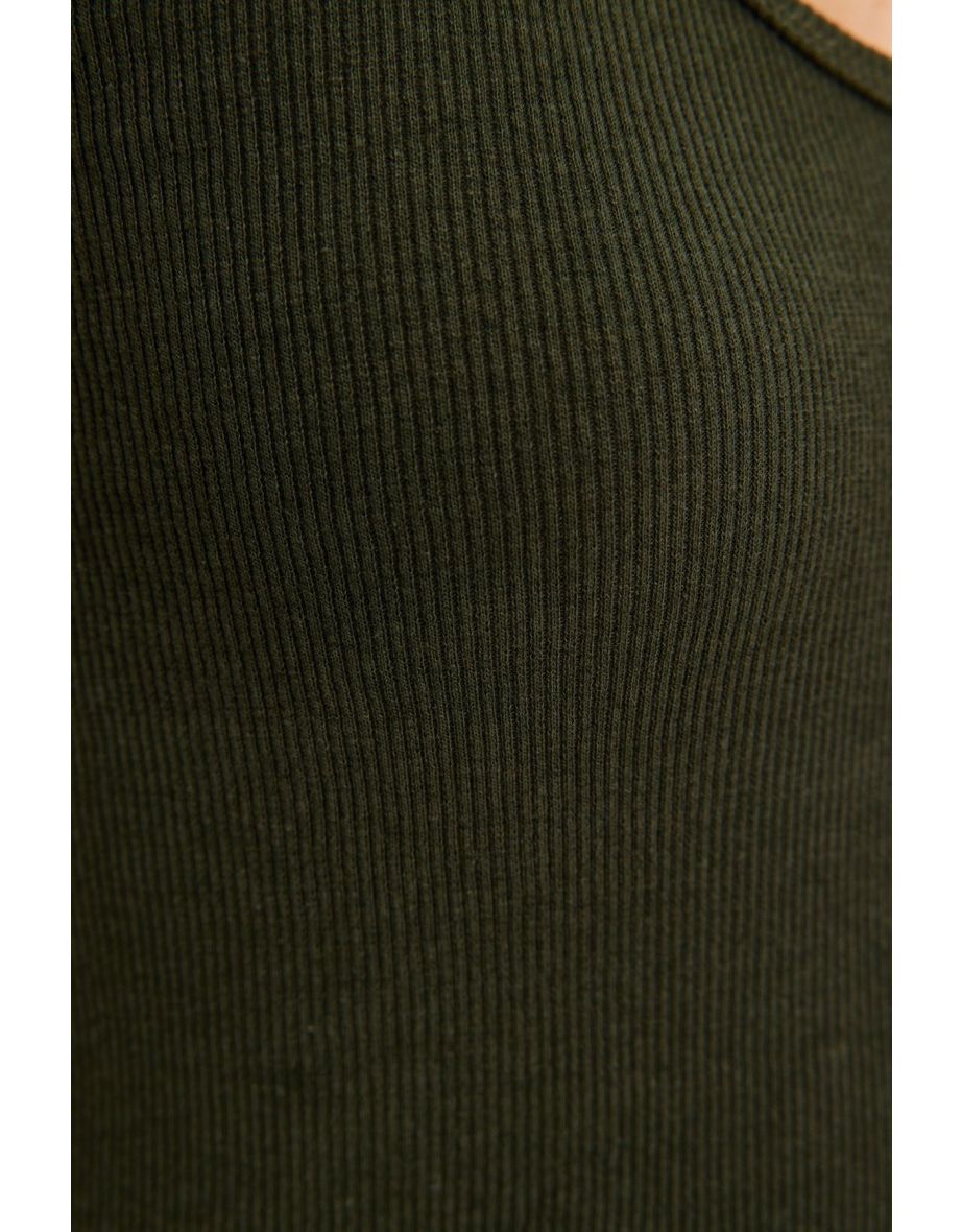 Khaki Fitted Pool Neck Ribbed Flexible Knitted Undershirt - 7