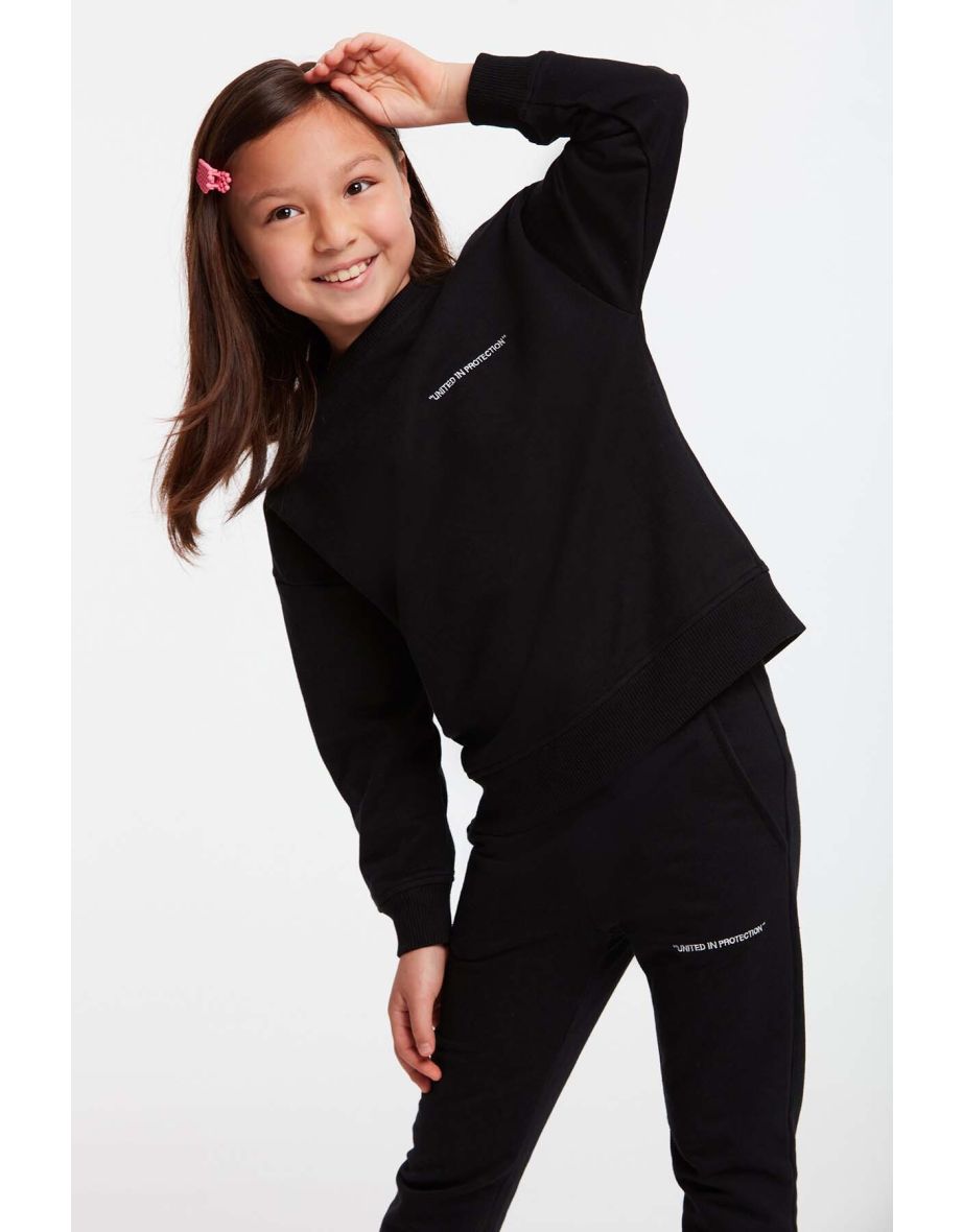 Jabor Girl's Embroidered Crew Neck Comfort Black Tracksuit Set