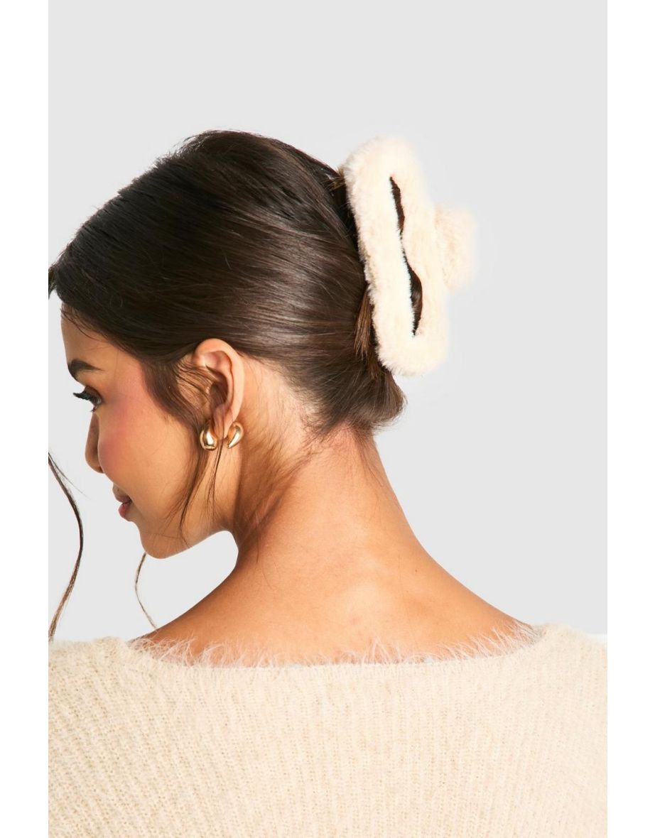 Furry Square Hair Claw Clip - cream