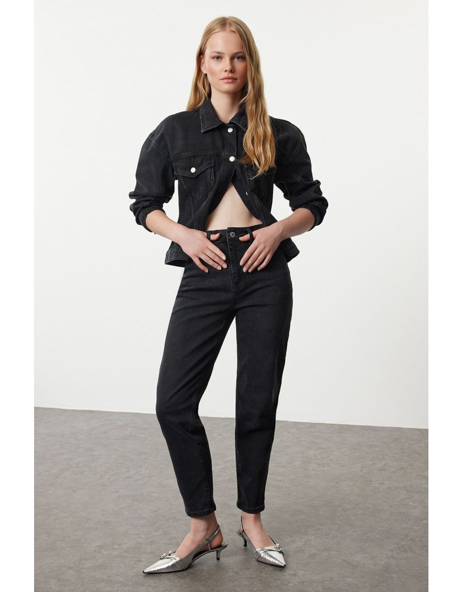 Black Belt Detailed Denim Jacket