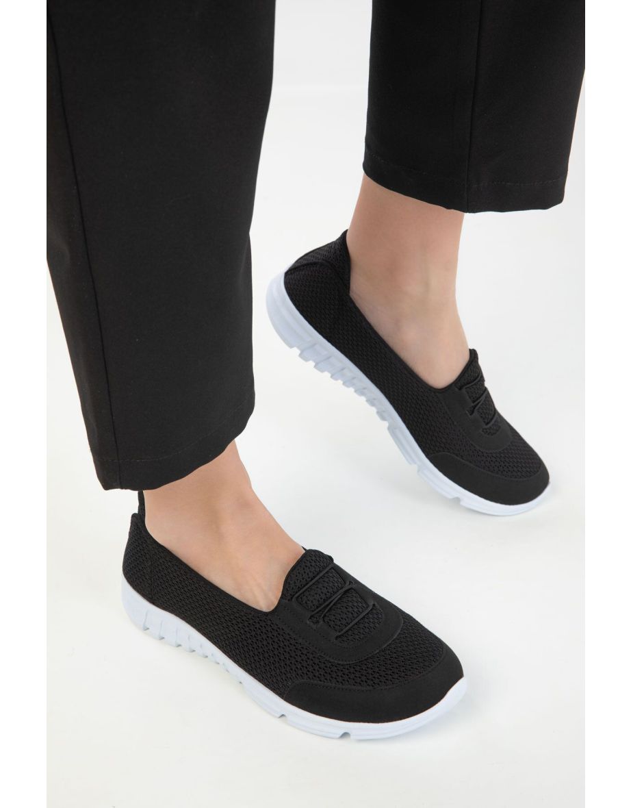 Women's Black Sneakers