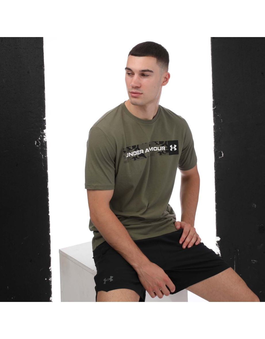 Men's Under Armour Camo Chest Stripe Short Sleeve in Green - 3