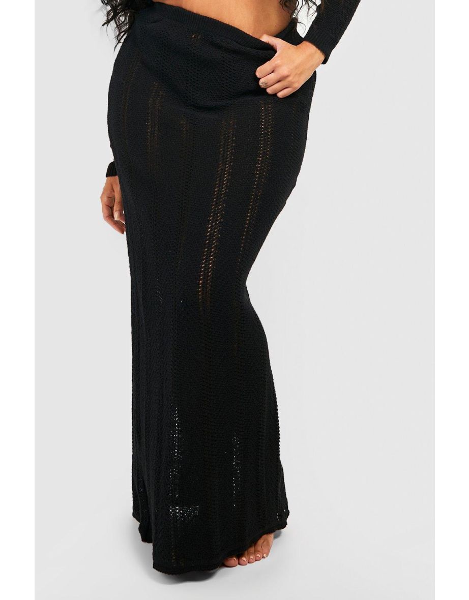 Plus Crochet Top & Maxi Skirt Beach Co-ord - black - 3