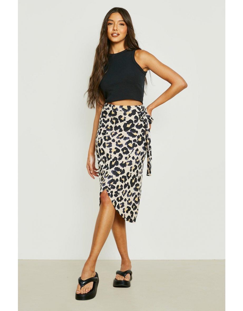 Buy Skirts Boohoo in Qatar VogaCloset