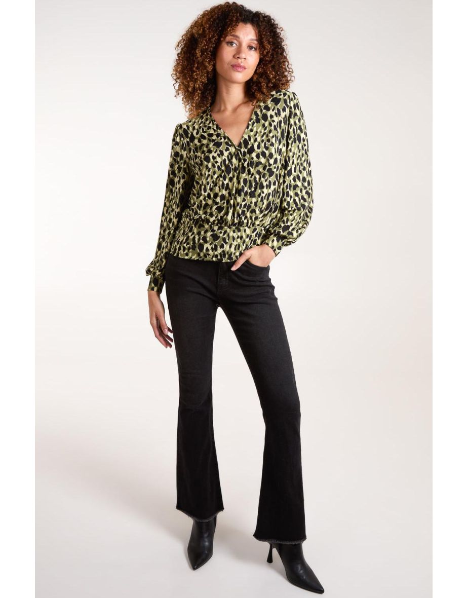 Wrap Front Geometric Deep Hem Band Top
