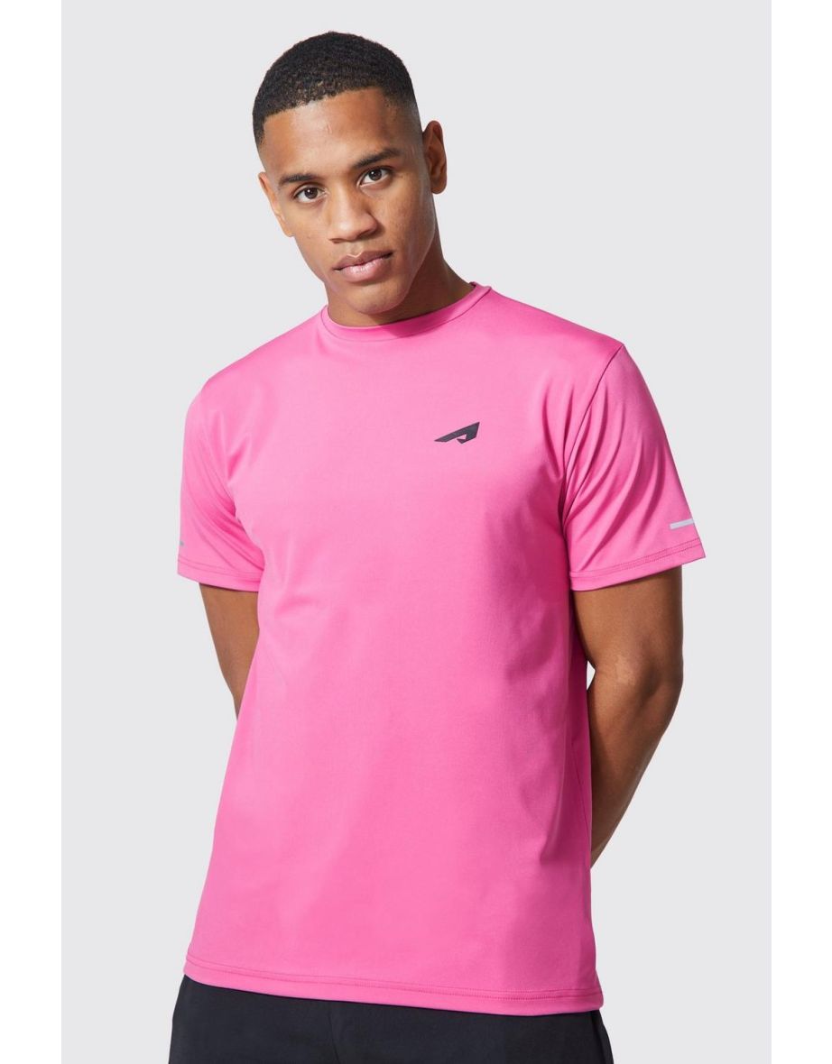 Buy Nike Women's Sportswear Essential T-Shirt (Plus Size) Pink in Dubai,  UAE -SSS