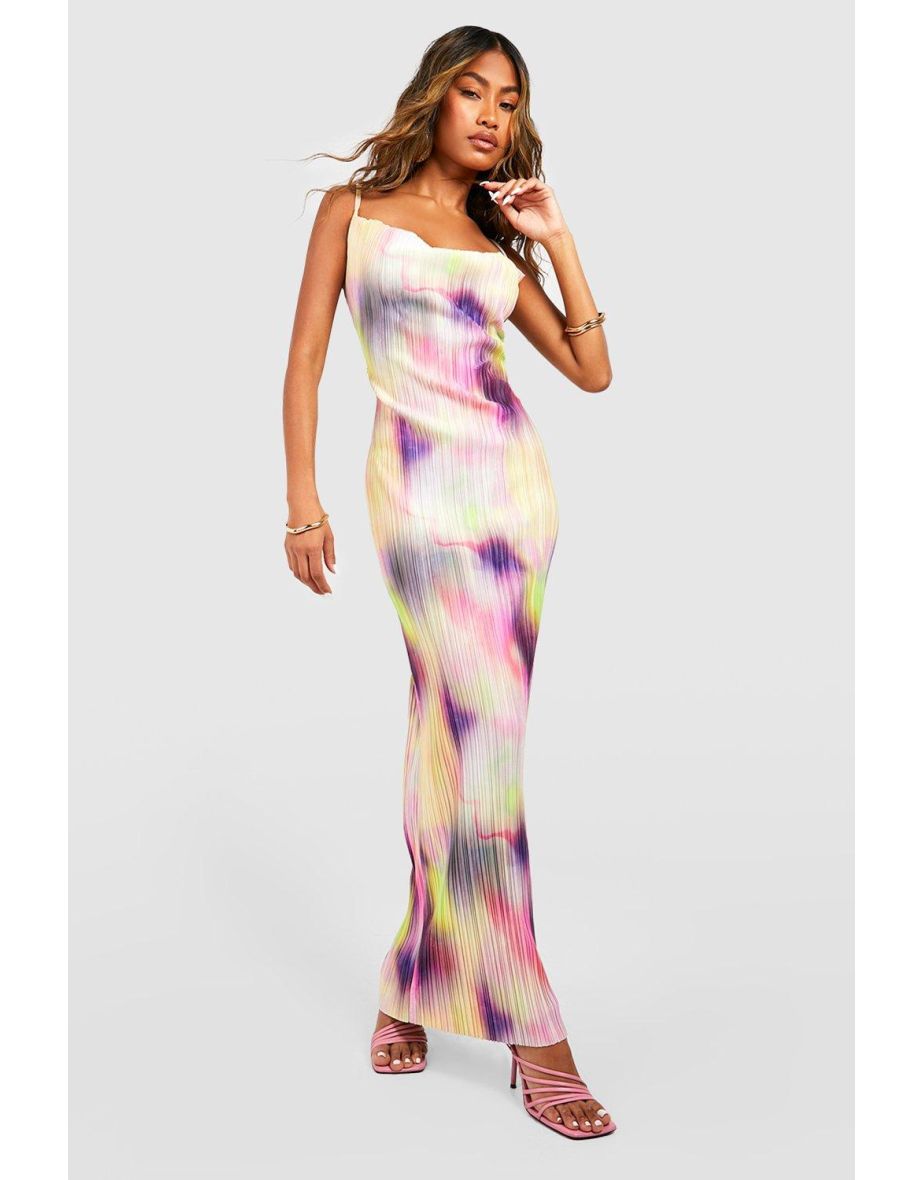 Shop Abstract Printed Plisse Maxi Dress purple Online in Qatar VogaCloset