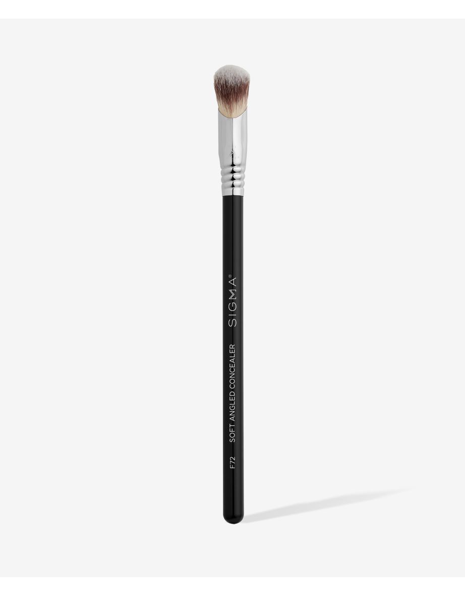 the Sigma Beauty brush-F72 Soft Angled Concealer
