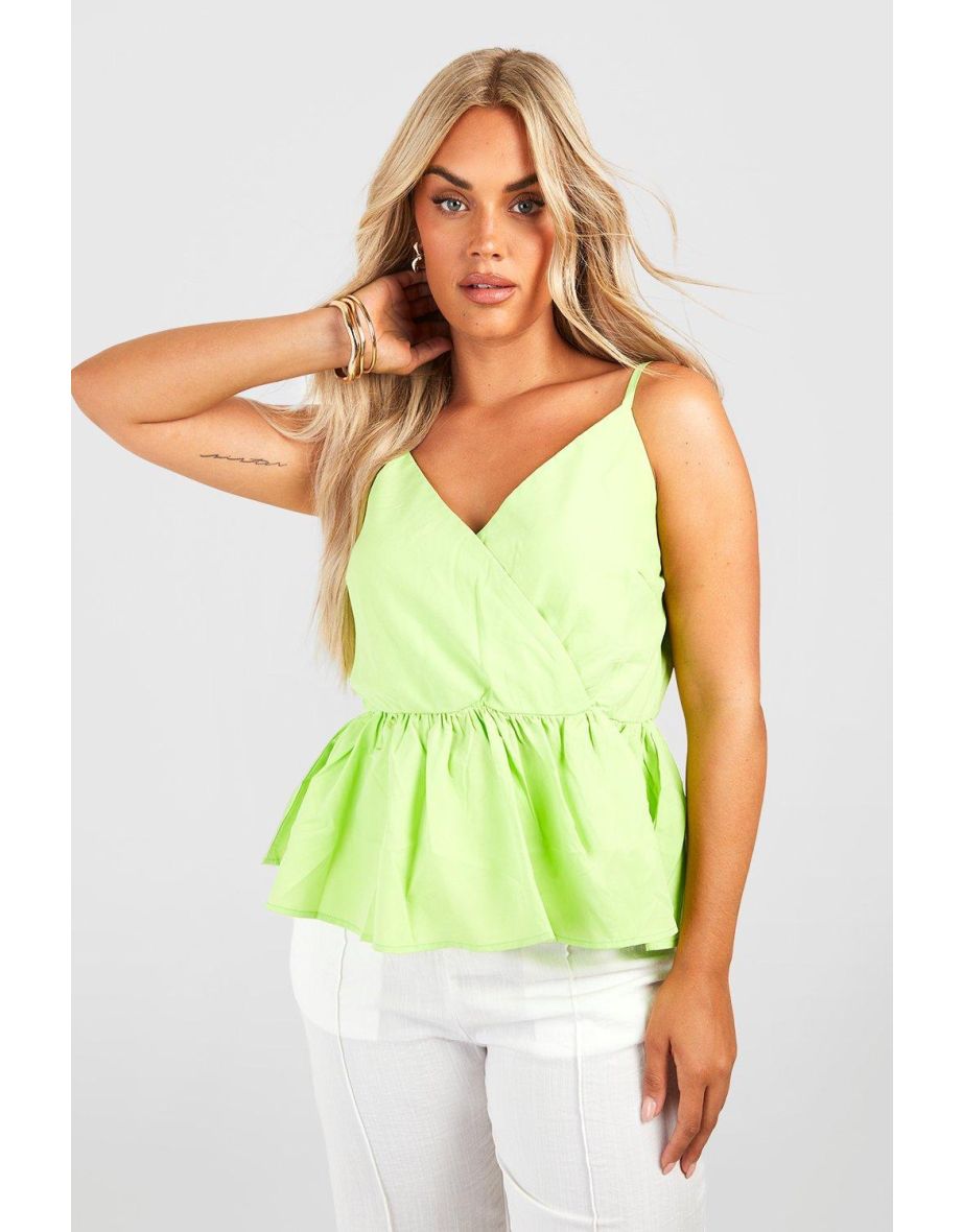 Buy Tops T Shirts Boohoo in Bahrain VogaCloset