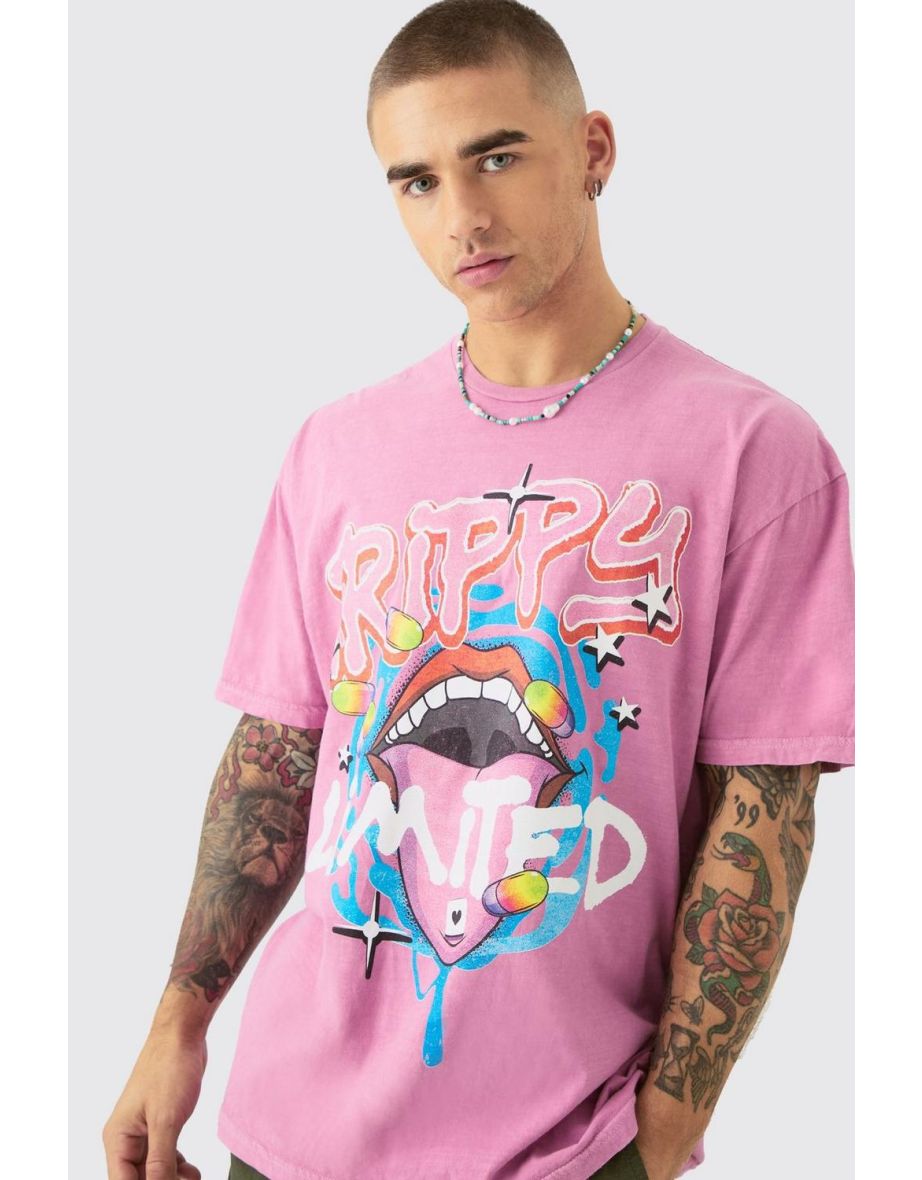 Oversized Trippy Lip Graphic T-shirt - pink
