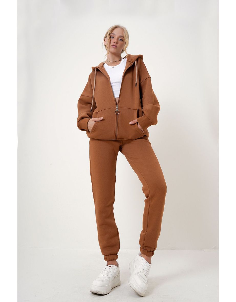 Women's Cinnamon Hooded Kangaroo Pocket 3 Yarn Inside Raised Tracksuit