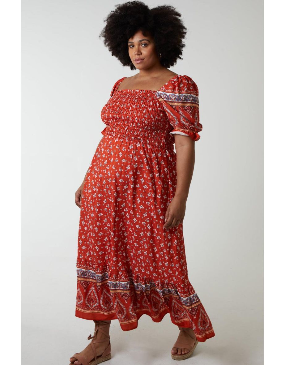 Shop Curve Shirred Floral Maxi Dress Online in Oman VogaCloset