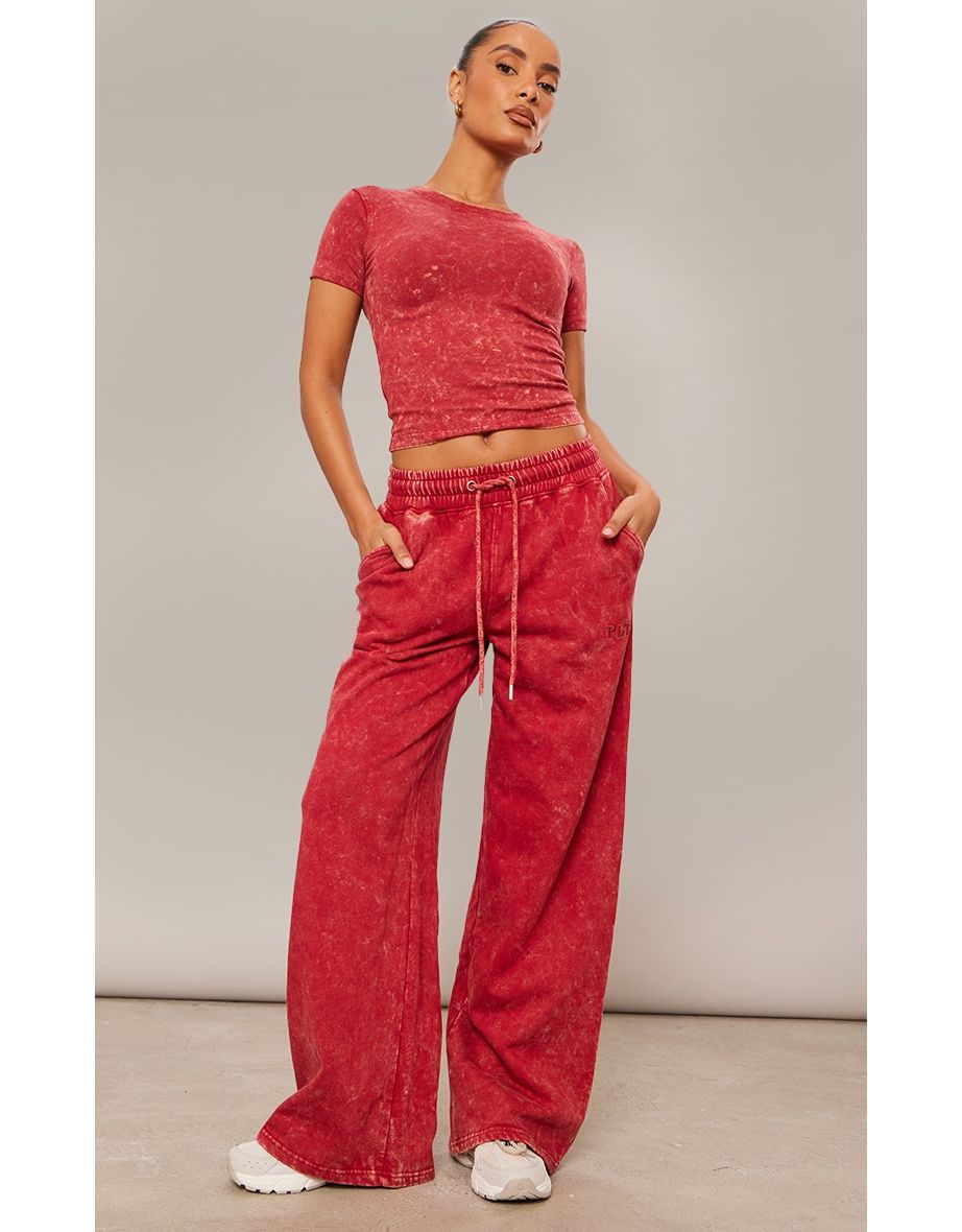 Red wide leg clearance joggers