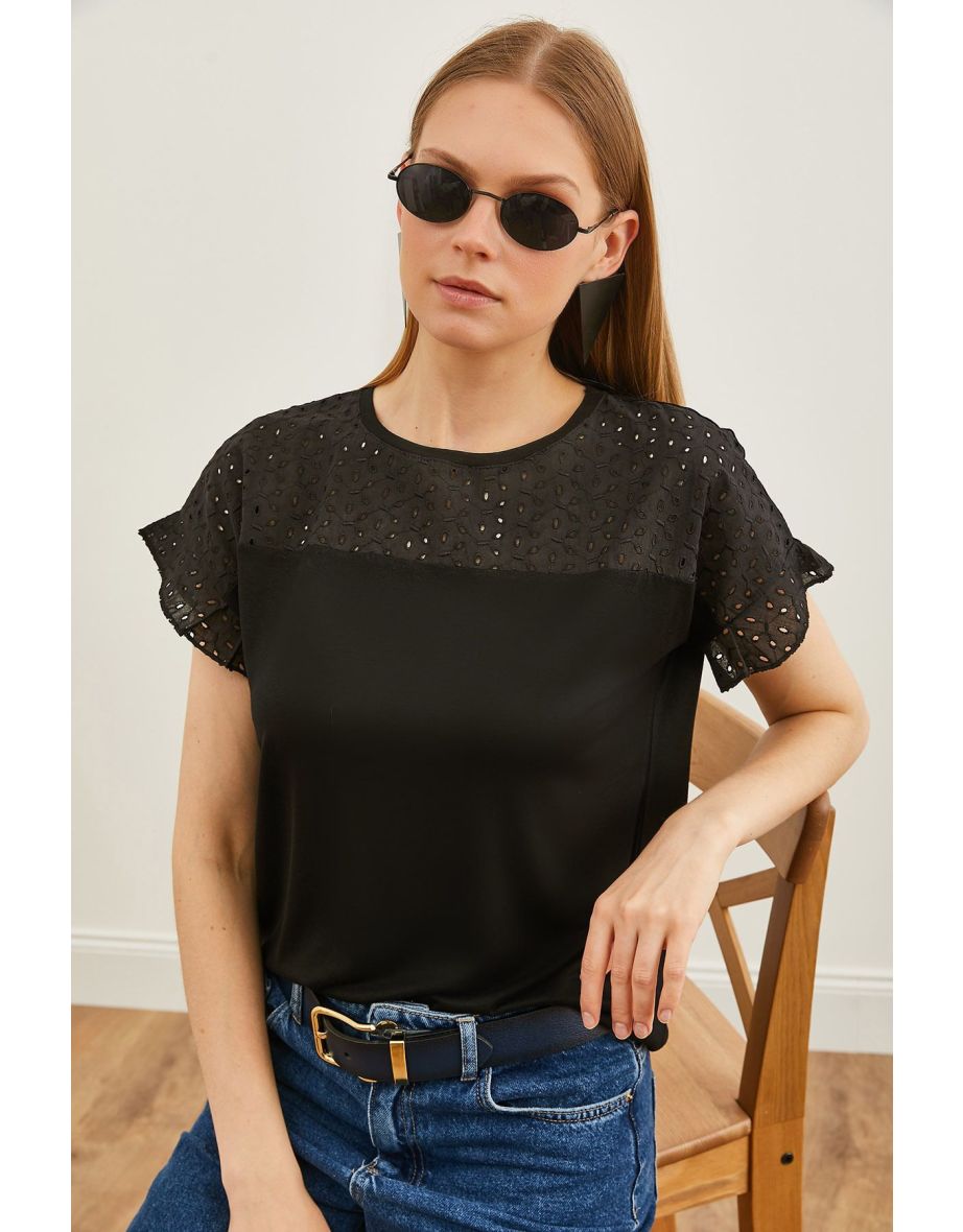Women's Black Top Scallop Sleeve Flounce T-Shirt