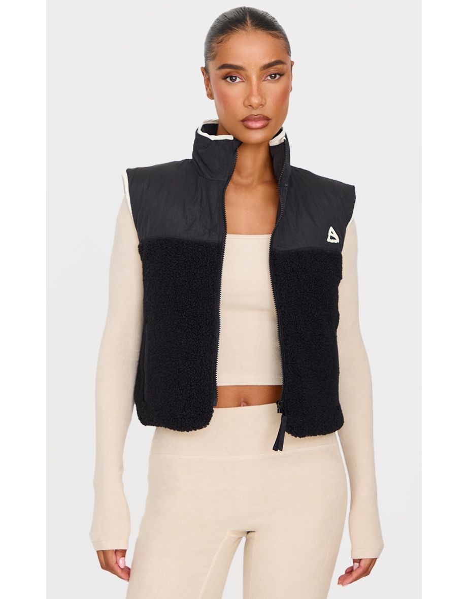 Black Contrast Borg Crop Puffer Gilet
