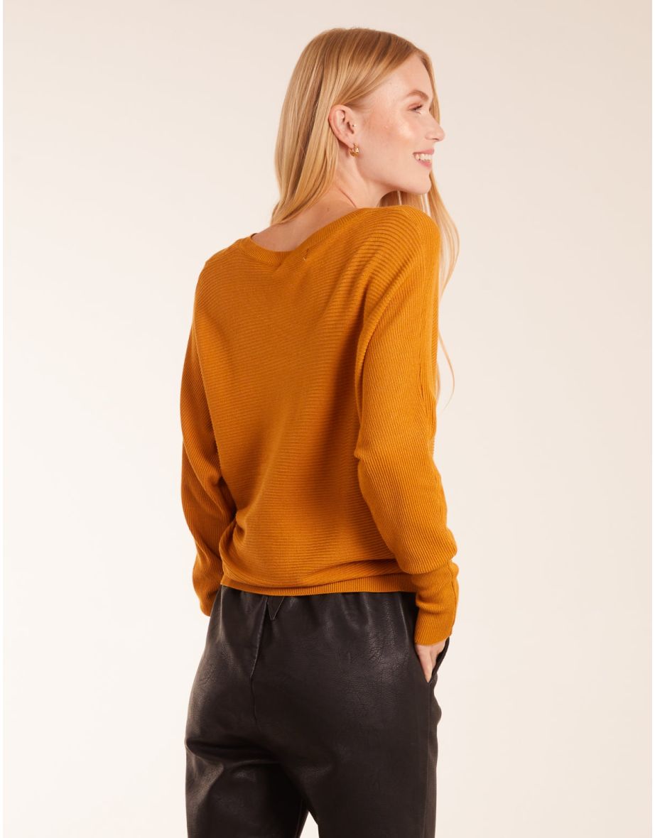 Ribbed V-Neck Jumper - 3