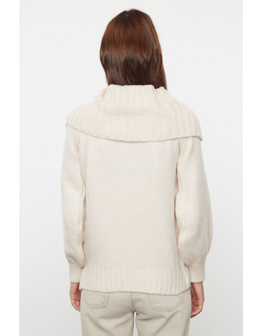 Stone Soft Textured Lace Collar Knitwear Sweater - 4