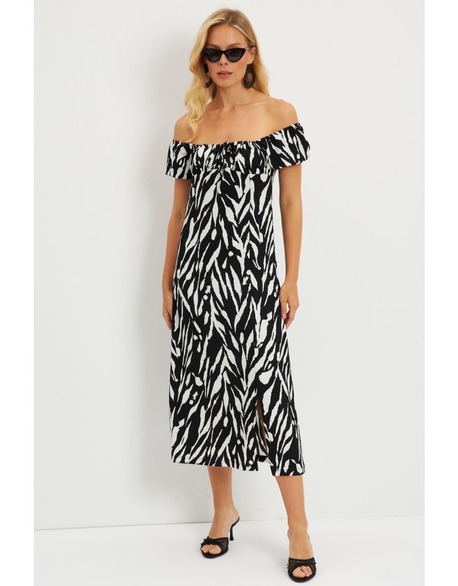 Women's Black Wrapy Gathered Dress