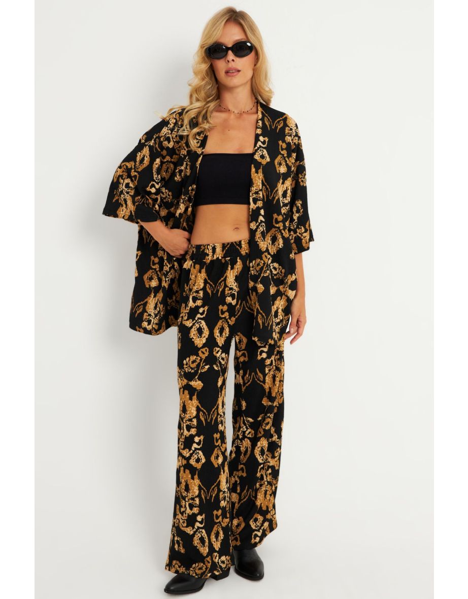 Women's Black-Gold Patterned Crepe Bottom Top Set