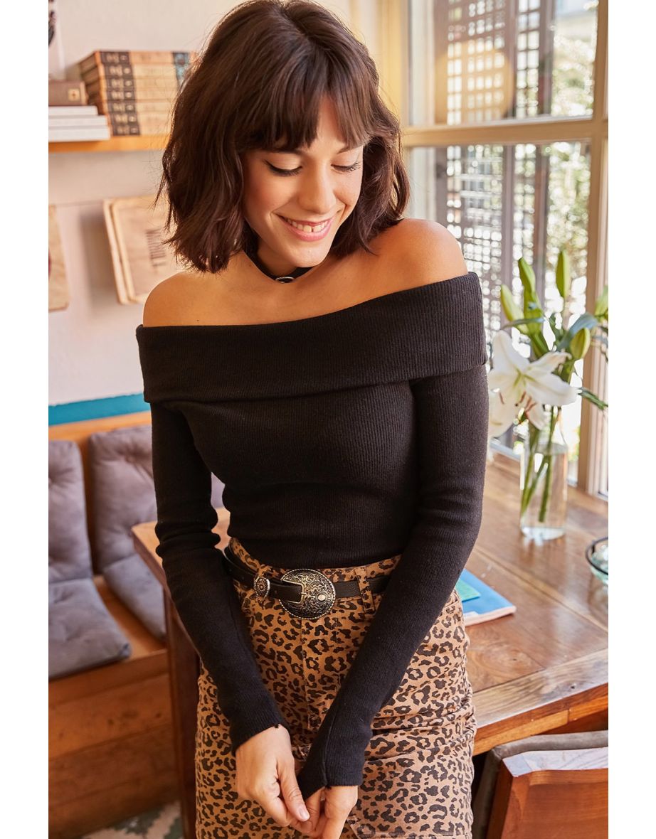 Sweater - Schwarz - Fitted