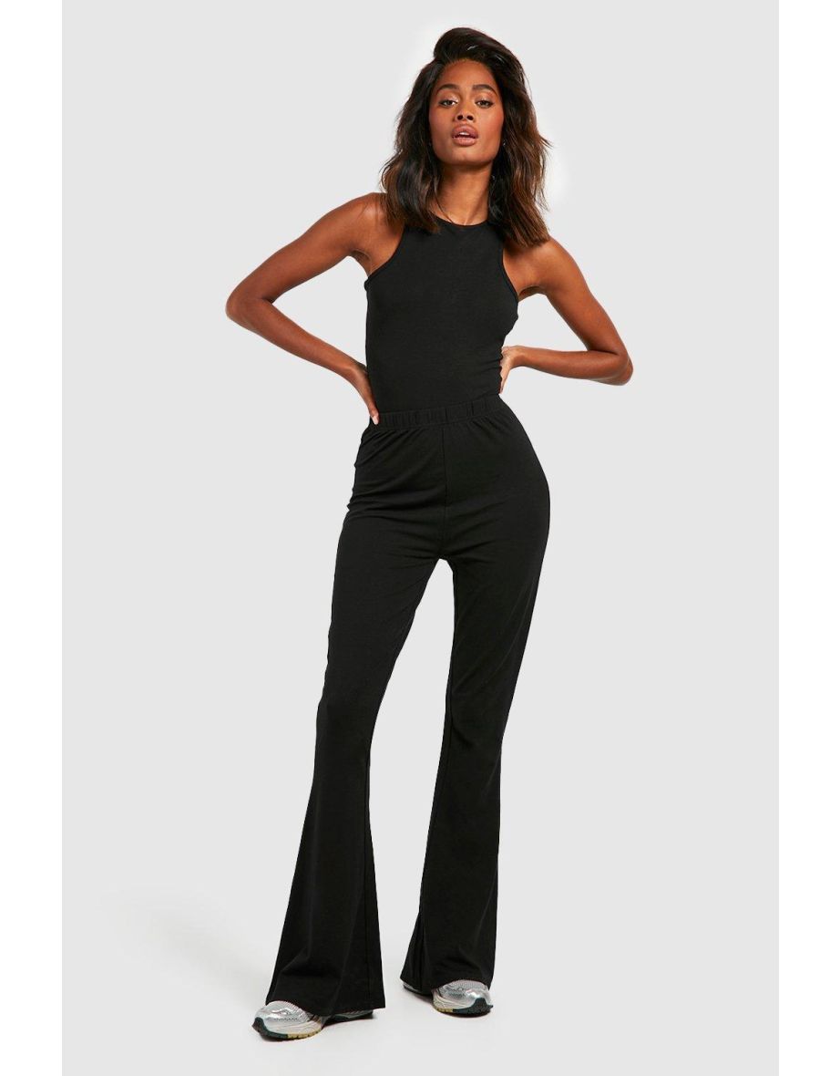 Buy Boohoo Trousers in Saudi, UAE, Kuwait and Qatar