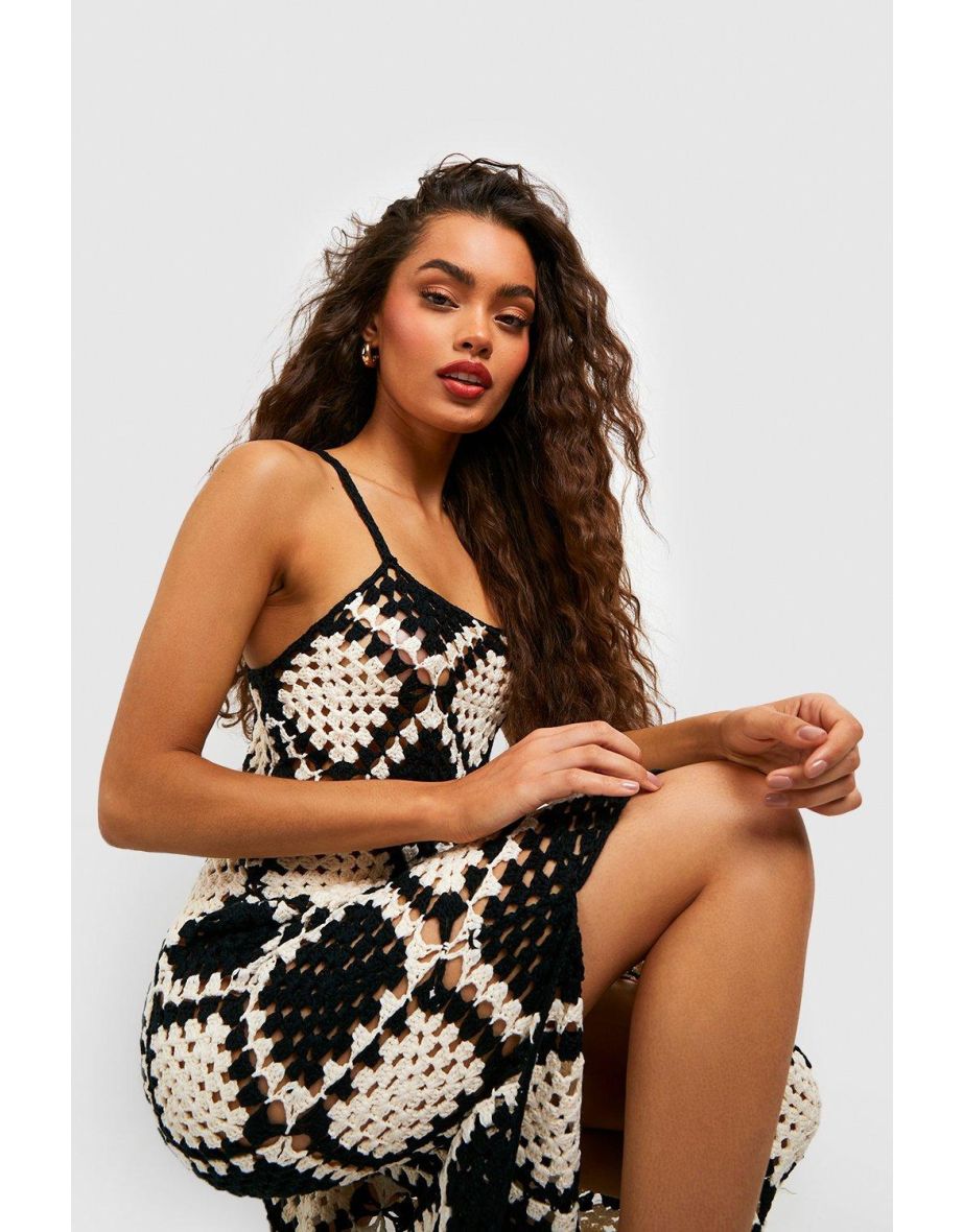 Premium Mono Patchwork Crochet Maxi Dress - black