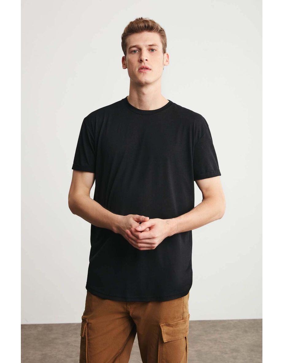 Oscar Men's Long Fit Flowy Fabric T-shirt - 3