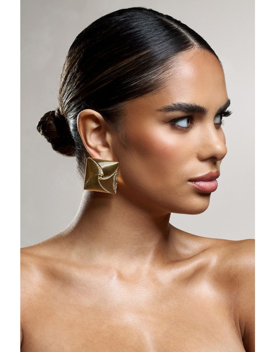 Coa | Gold Ribbed Diamante Square Earrings