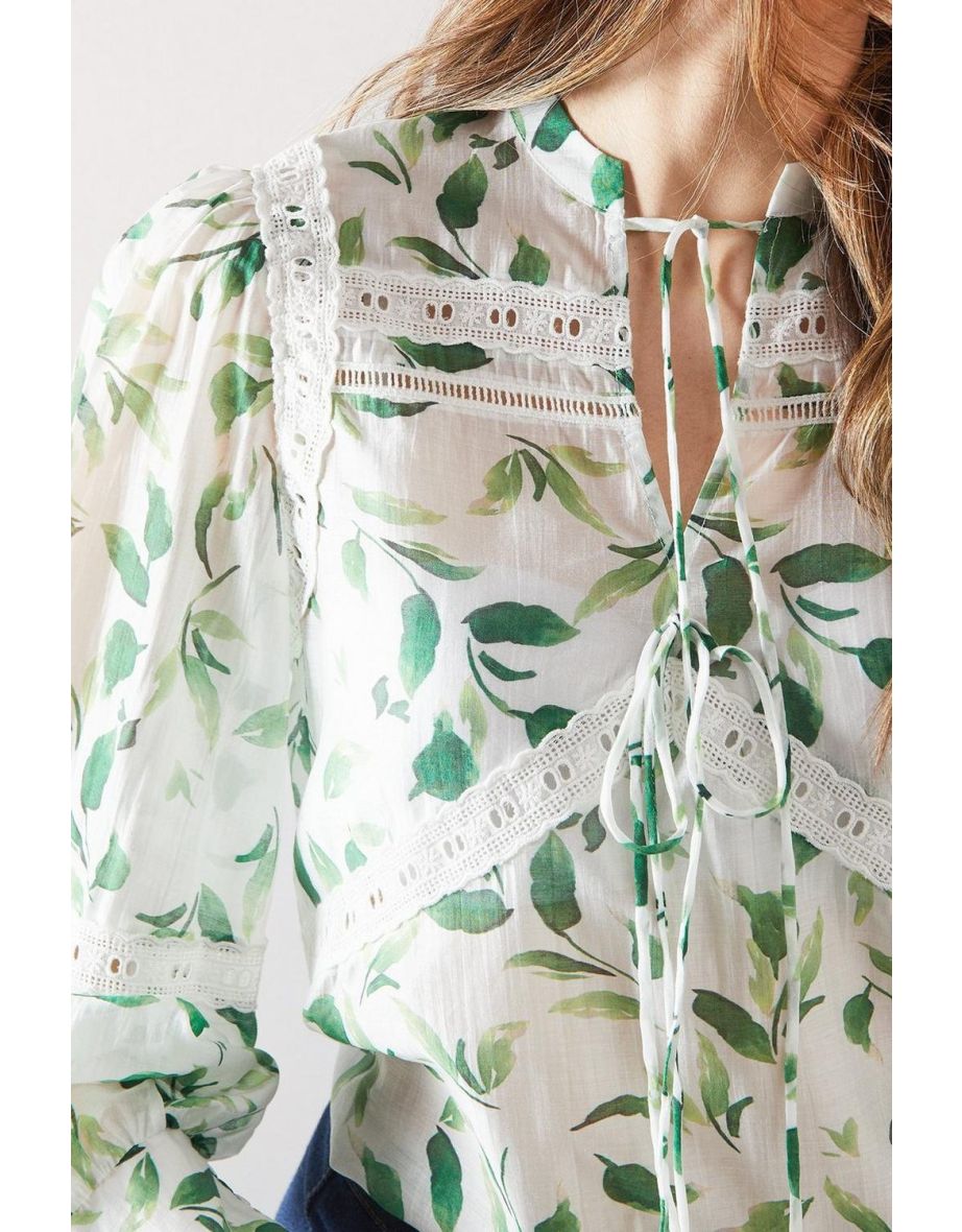 Floral Printed Lace Insert Blouse - 3