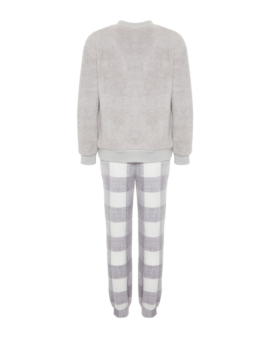 Gray Wellsoft Lama Patterned Winter Knitted Pajama Set - 7