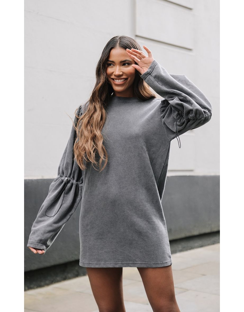 Buy Dresses Prettylittlething in Saudi Arabia VogaCloset