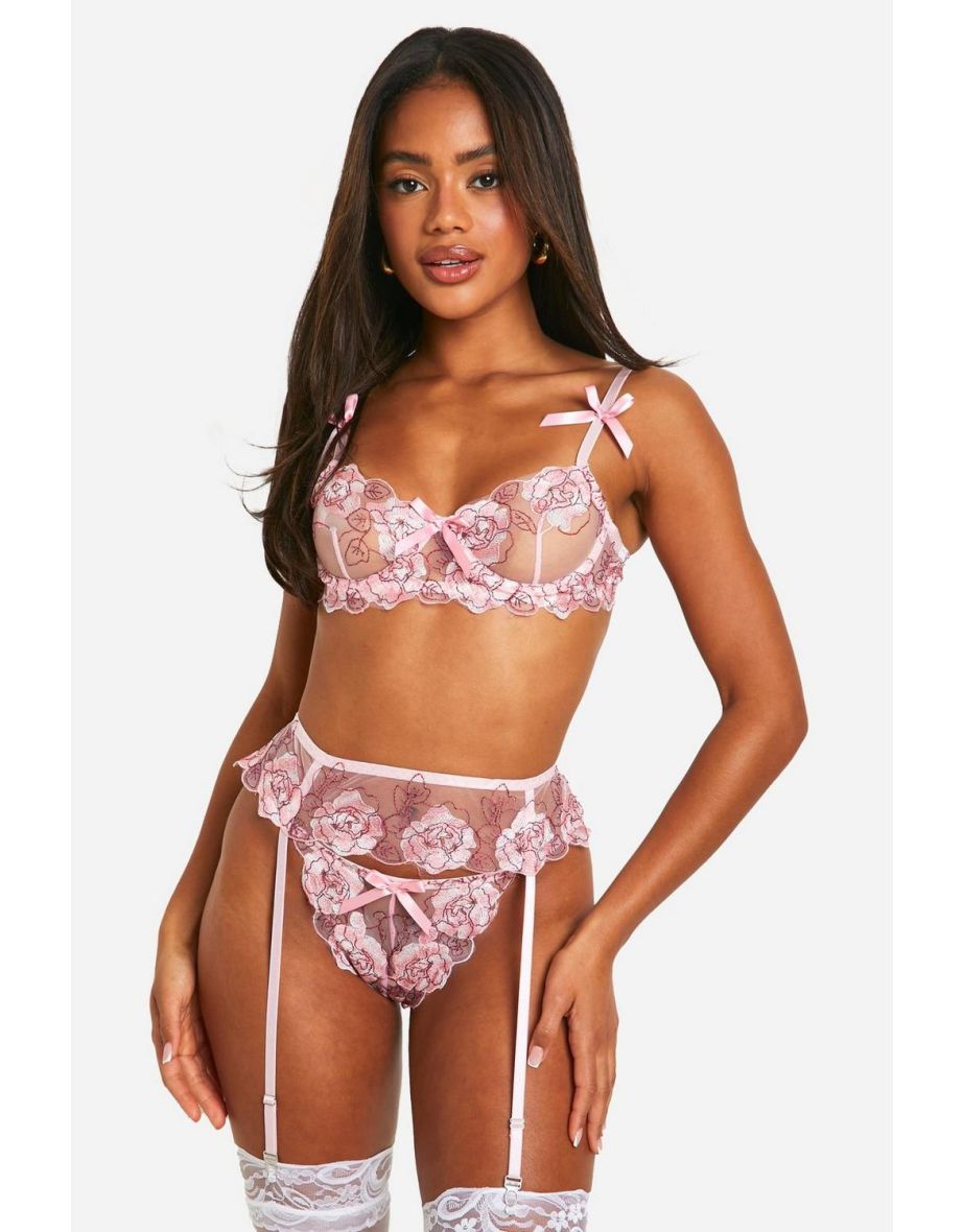 Rose Lace Bra, Thong And Suspender Set - pink