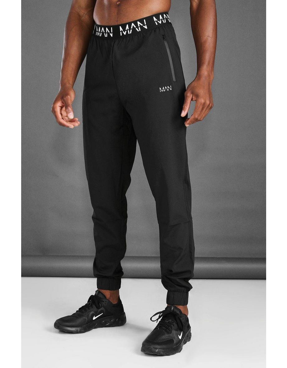 MAN Active Tapered Jogger With MAN Waistband - black