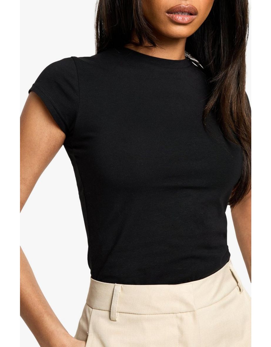 Boohoo Basics Crew Neck Short Sleeve Crop Top - black - 3