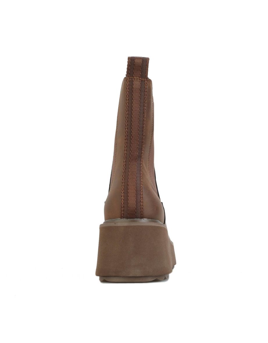 Women's Rocket Dog Heyday Platform Chelsea Boots in Brown - 5