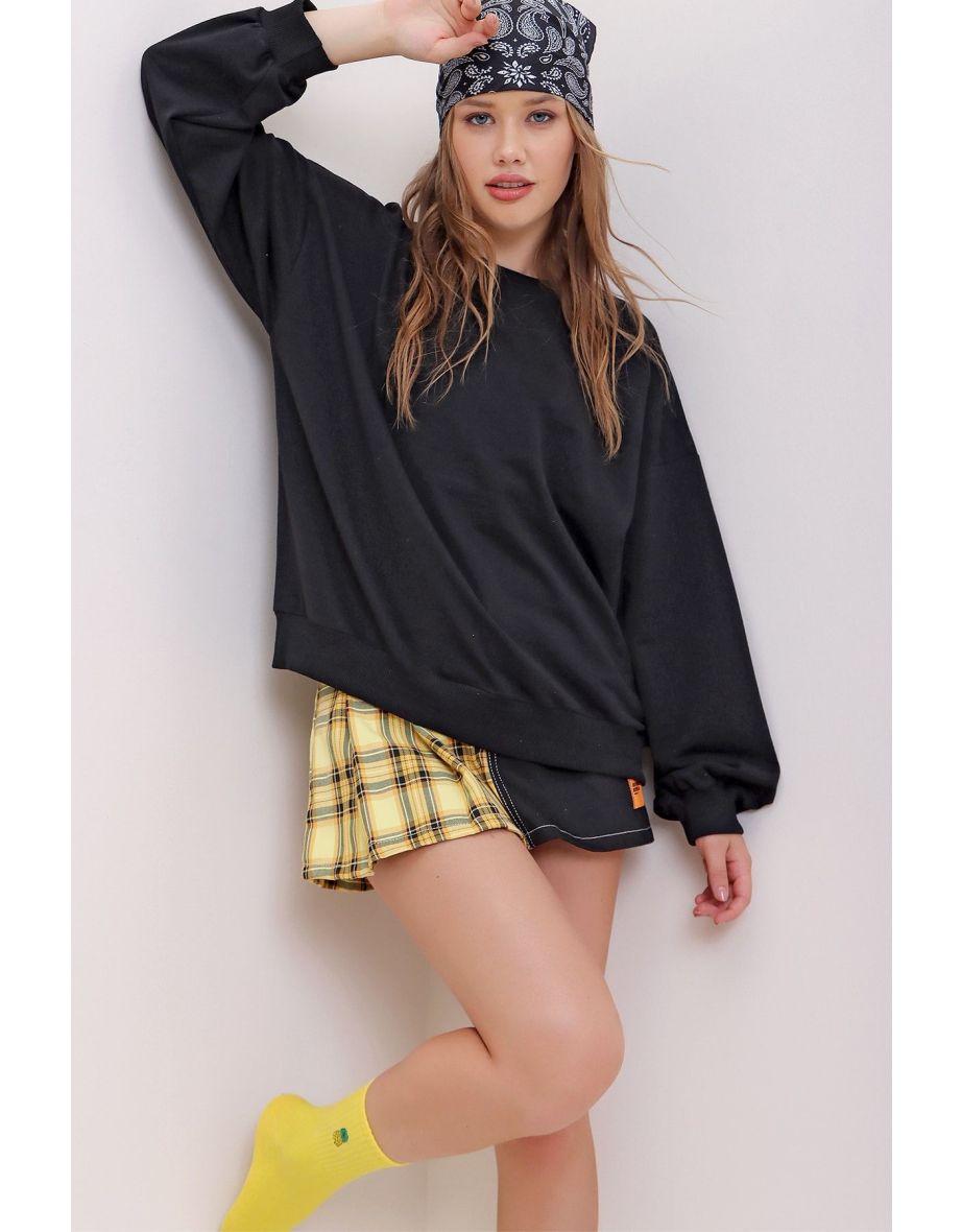 Sweatshirt - Black - Oversize