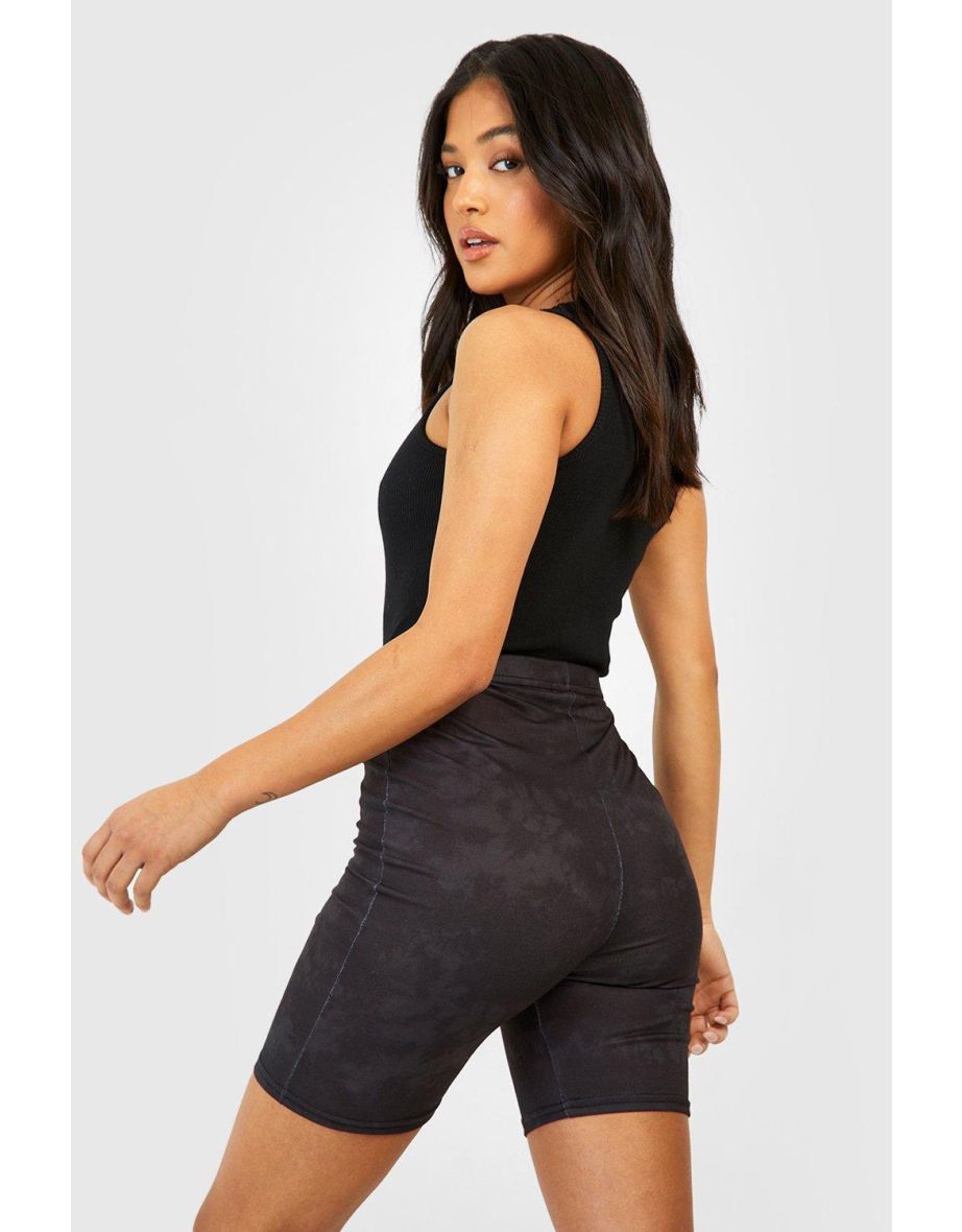 Petite Acid Wash Cycling Short - acid wash black - 3