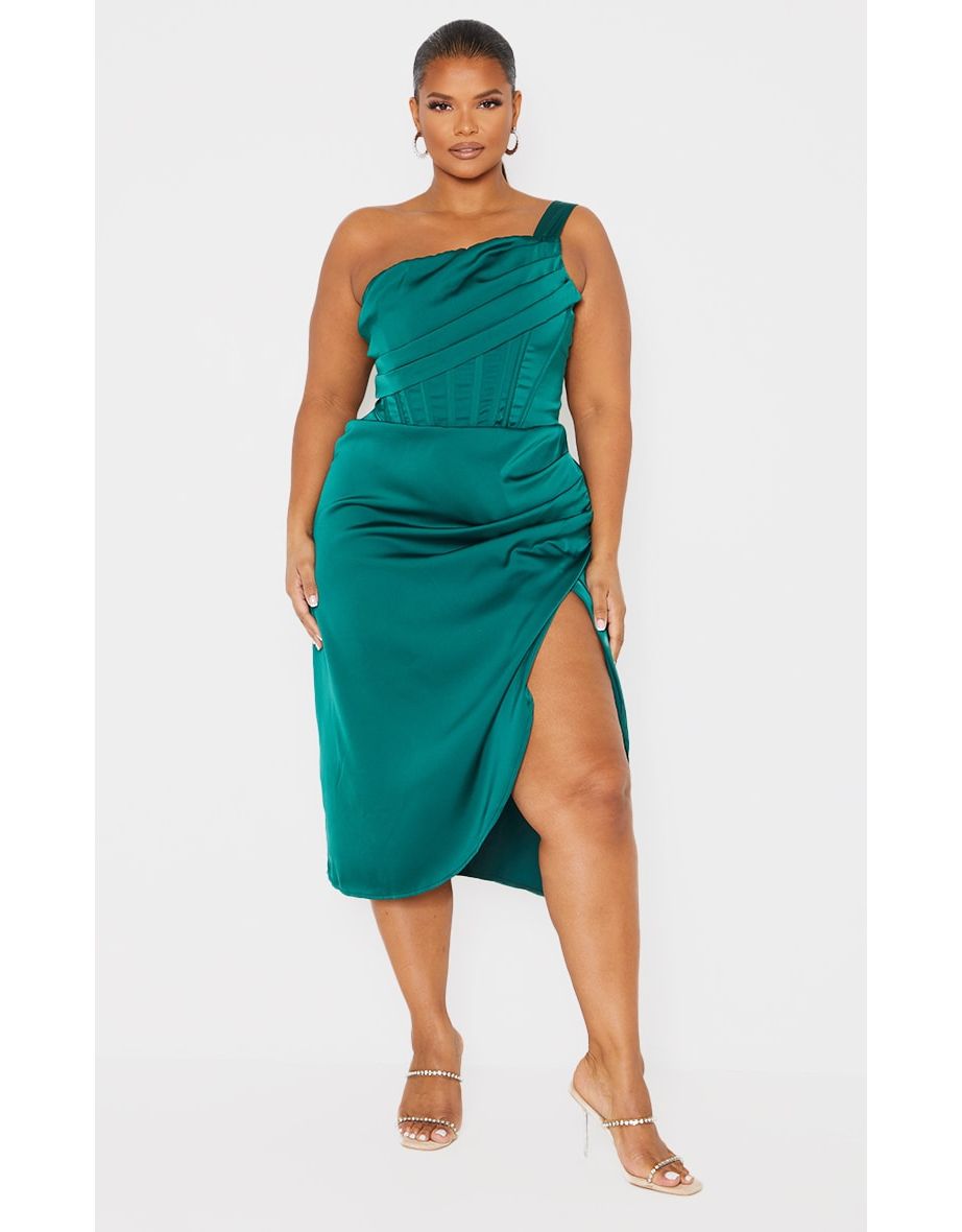 Buy Prettylittlething Midi Dresses in Saudi, UAE, Kuwait and Qatar