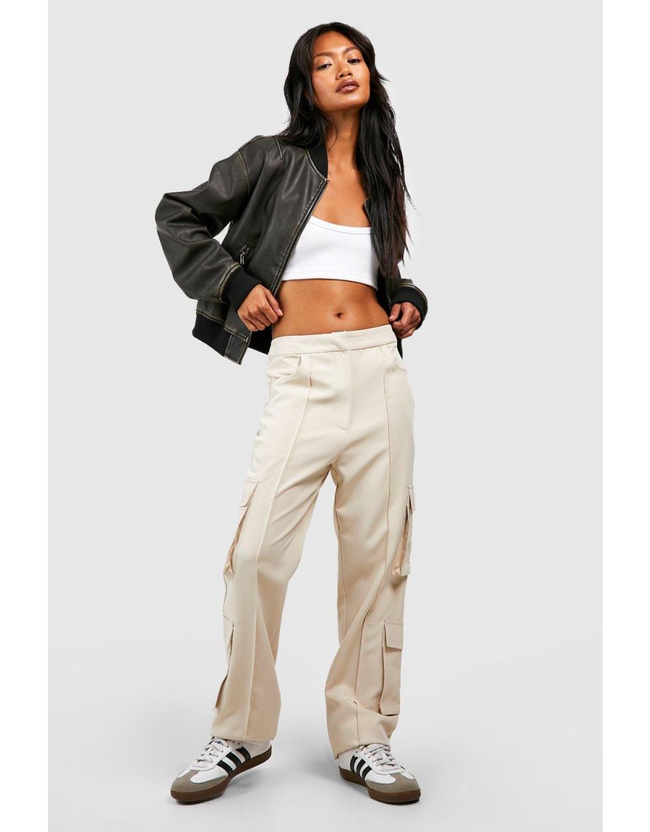 Buy Boohoo Trousers in Saudi, UAE, Kuwait and Qatar