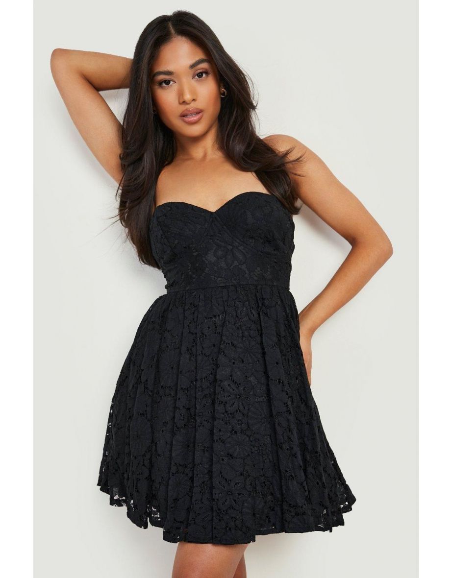 Boohoo black best sale lace skater dress