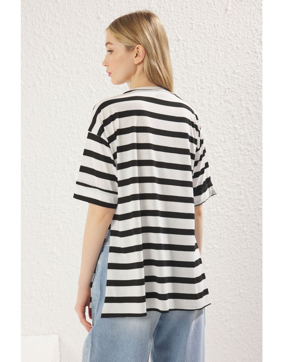 Black Striped Double Sleeve Asymmetric Oversize/Wide Pattern Knitted T-Shirt - 4